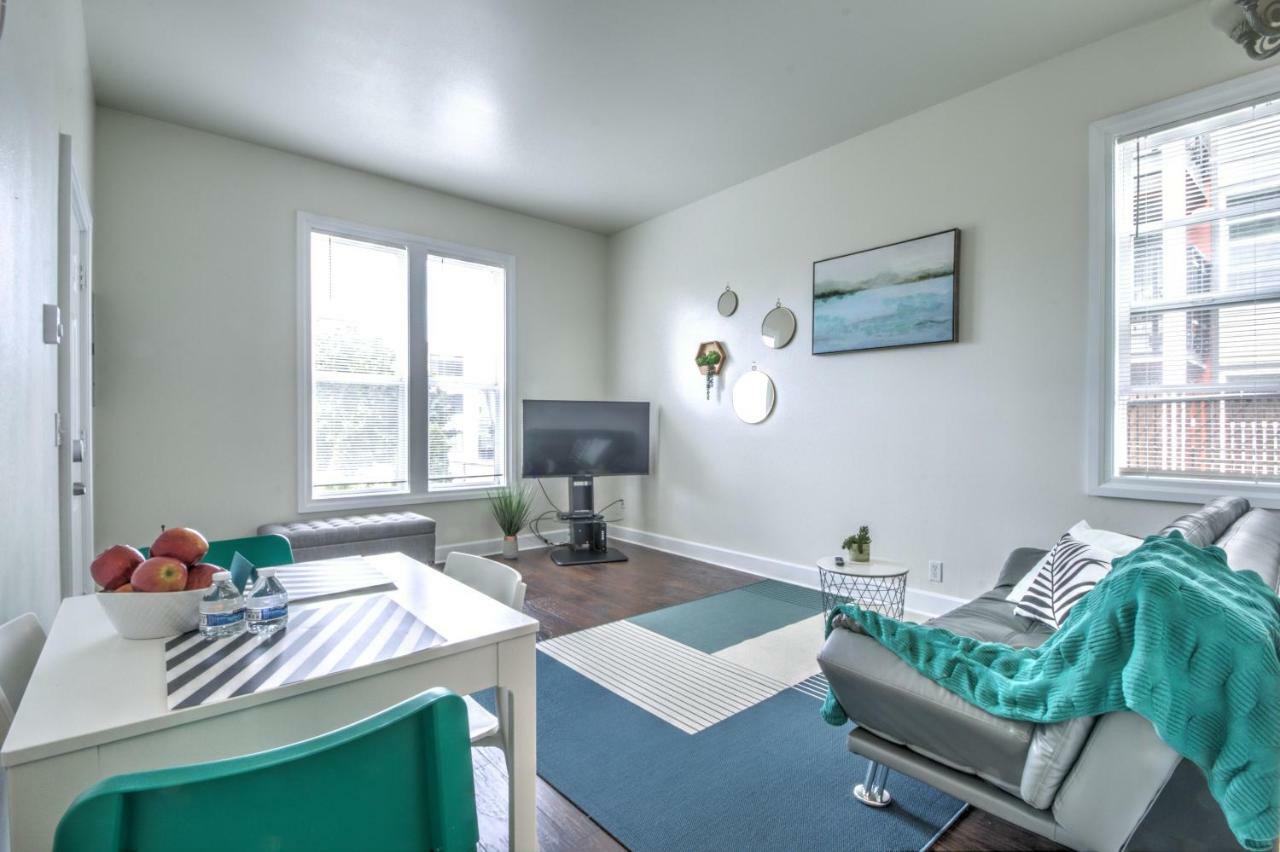 Capitol Hill Luxury Apartments ซีแอตเทิล ภายนอก รูปภาพ